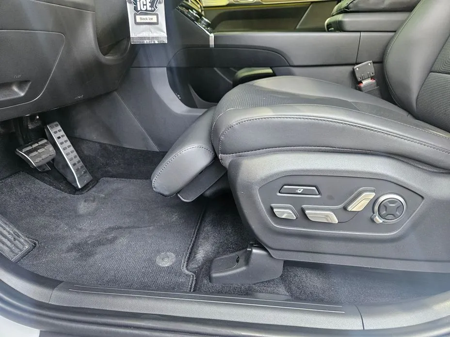Hyundai Santafe — фото 8