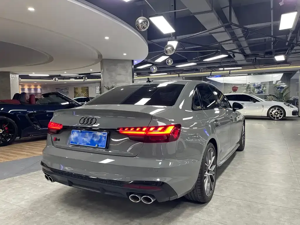 Audi S4 2023 из CN, фото 7