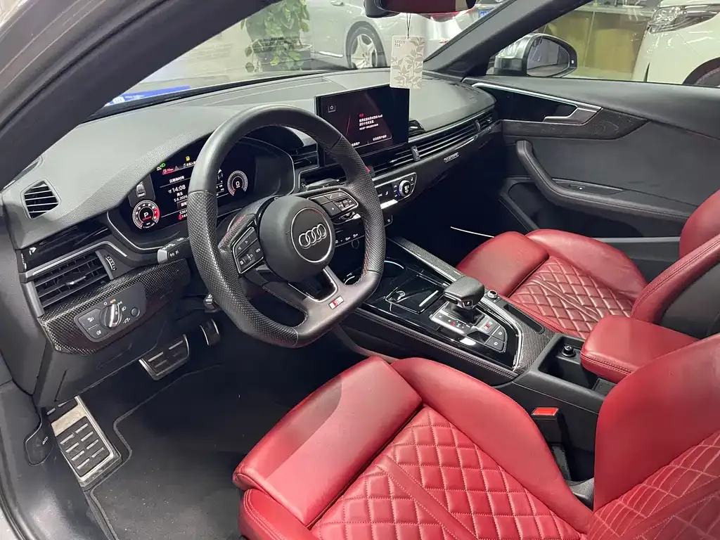 Audi S4 2023 из CN, фото 2
