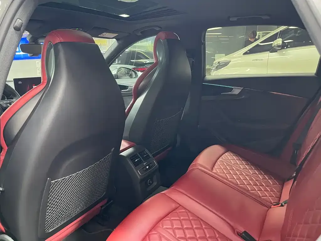 Audi S4 2023 из CN, фото 9