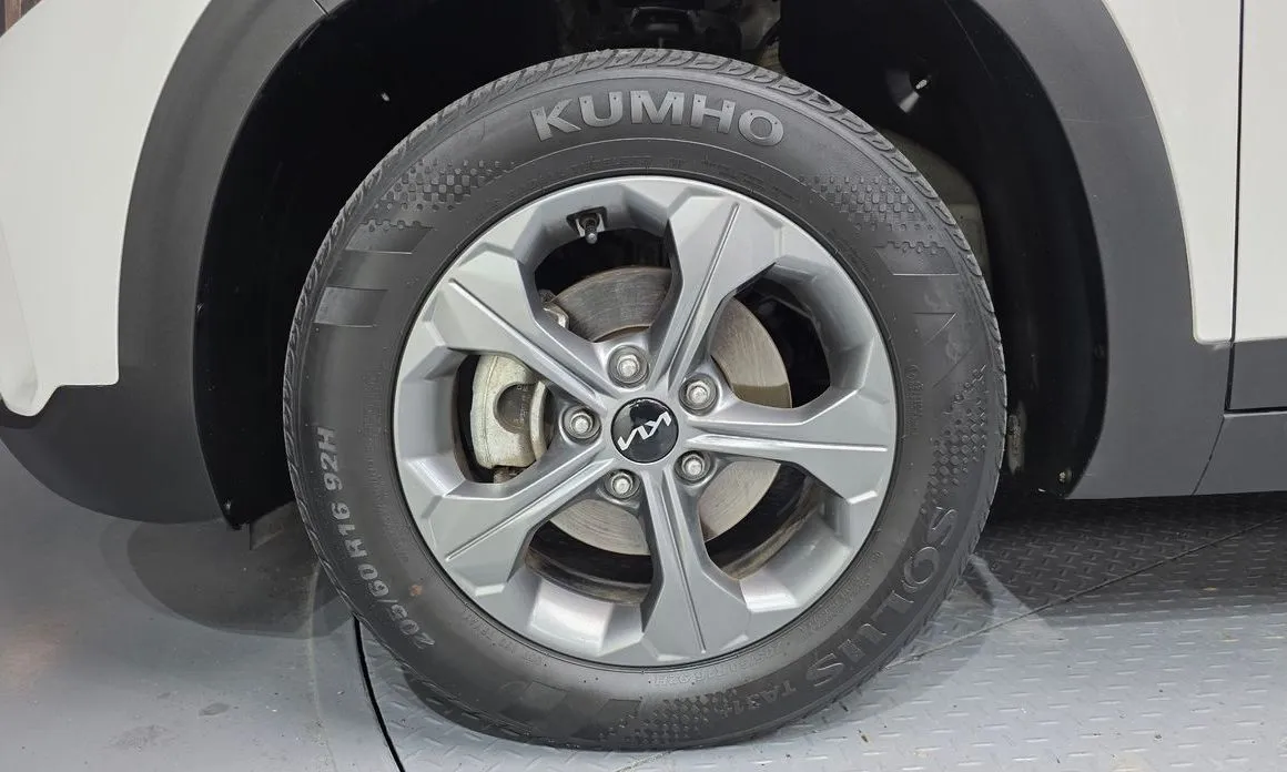 Kia Seltos 2023 из KR, фото 7