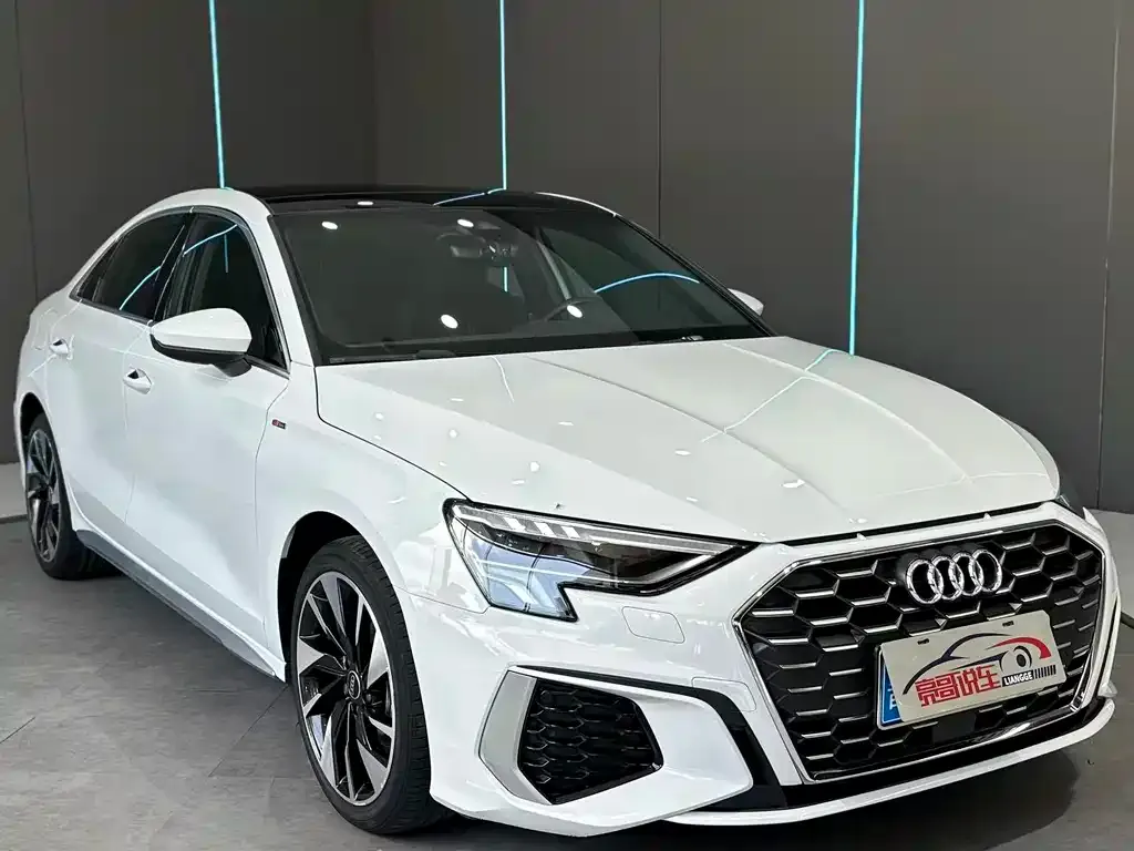 Audi A3 — фото 3