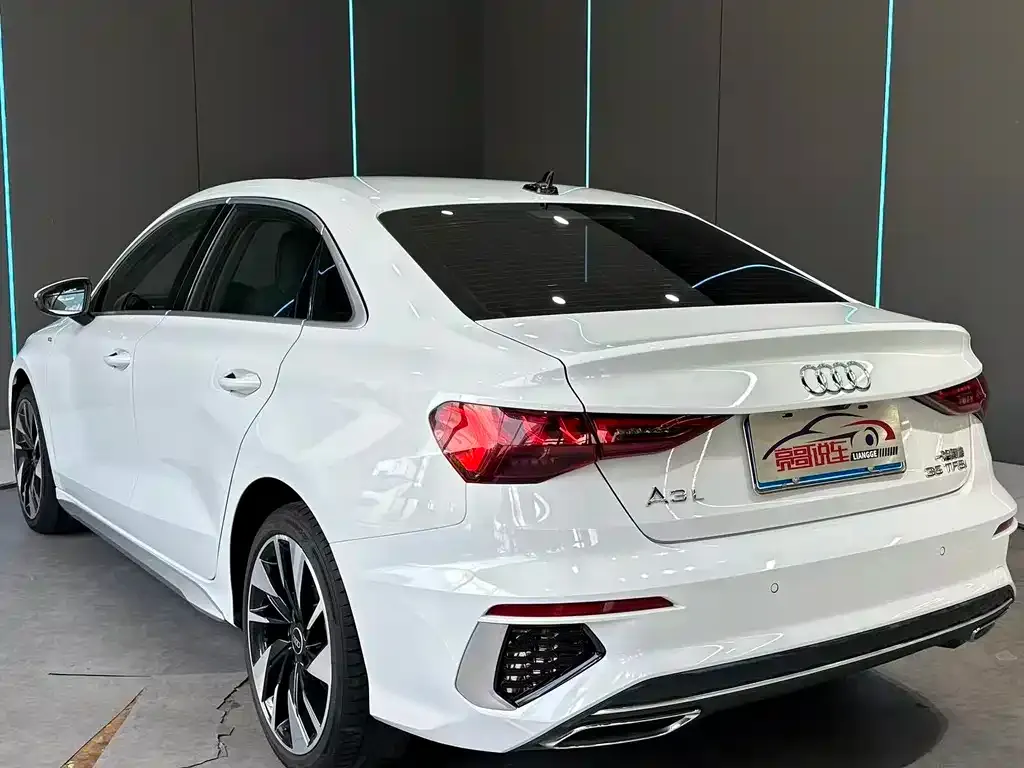 Audi A3 — фото 7