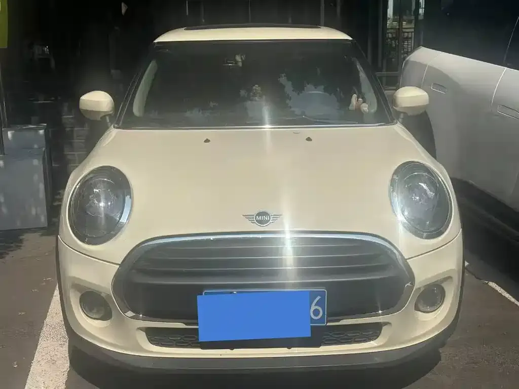 MINI Cooper (3-door) 2021 из CN, фото 2