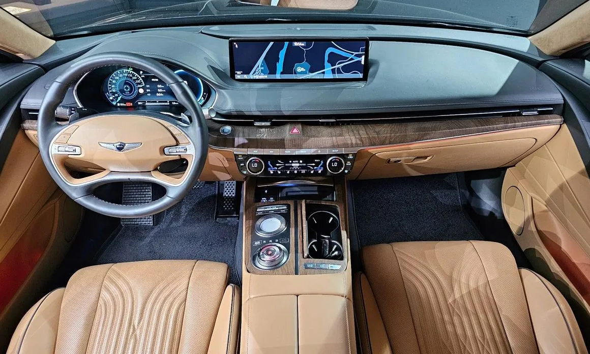 Genesis G80 — фото 10