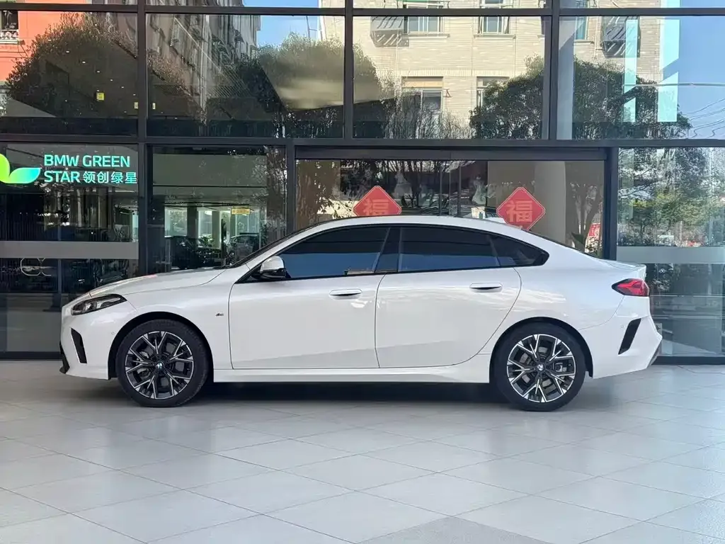 BMW 2 Series 2025 из CN, фото 6
