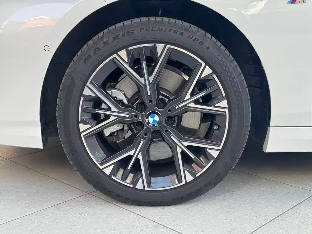 BMW 2 Series 2025 из CN, фото 10