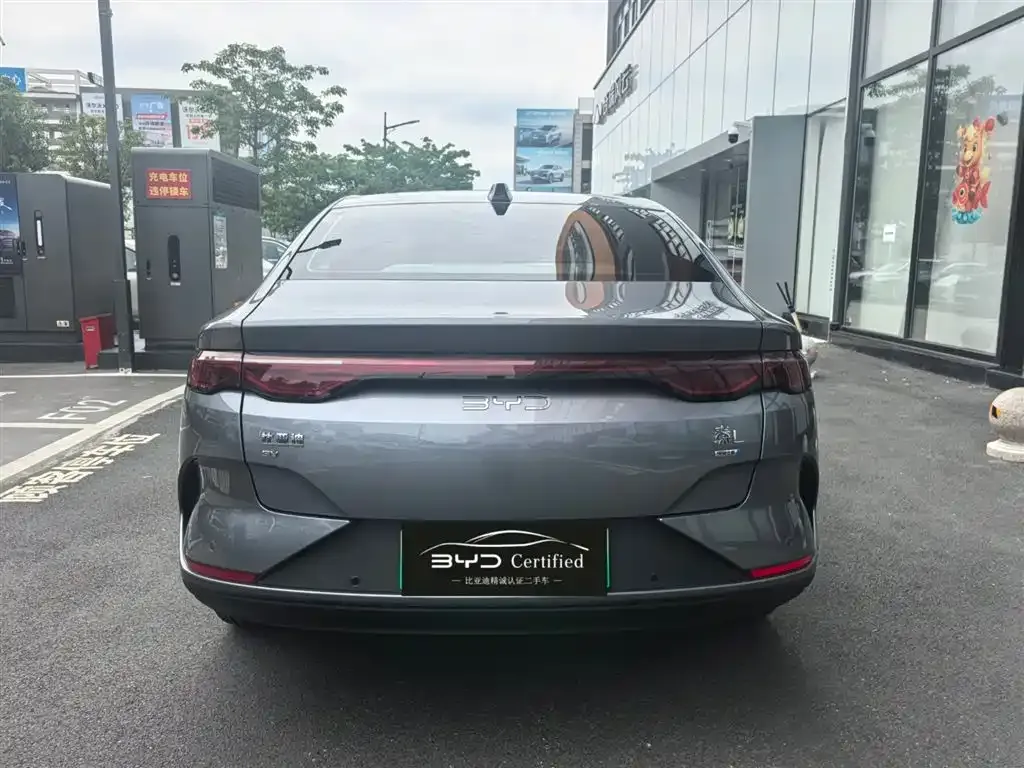 BYD Qin L — фото 4