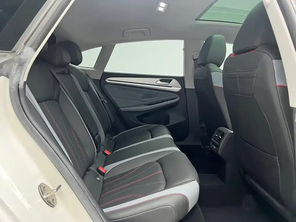 Volkswagen Lamando — фото 7