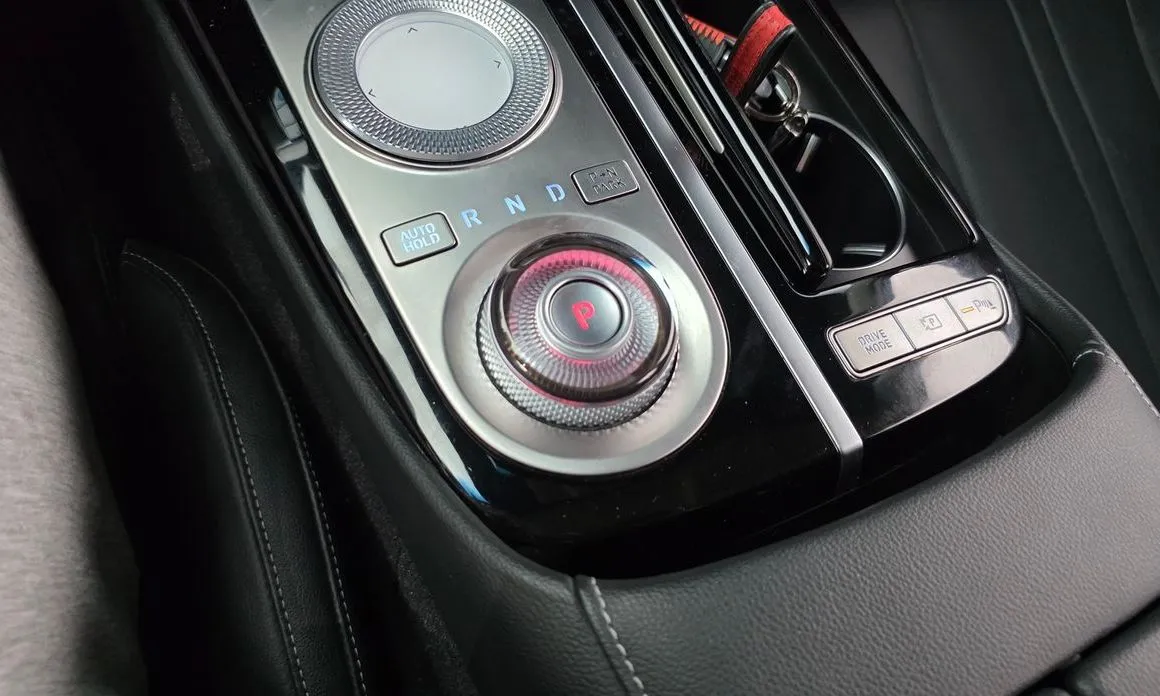 Genesis G80 — фото 10