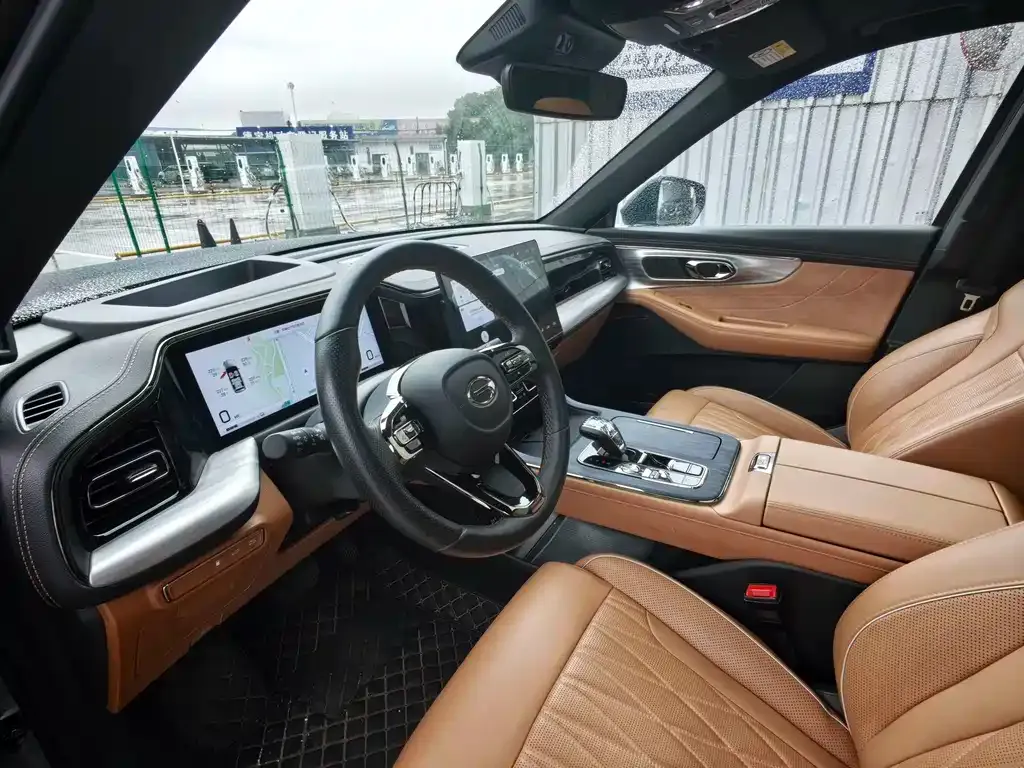 GAC Motor Trumpchi GS8 — фото 8