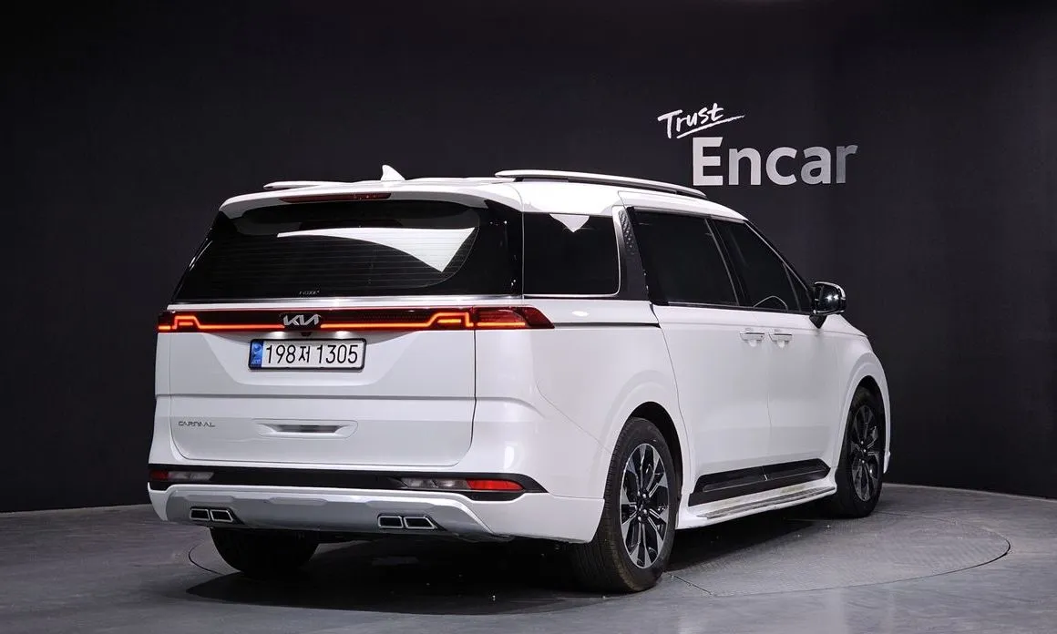 Kia Carnival 2023 из KR, фото 9