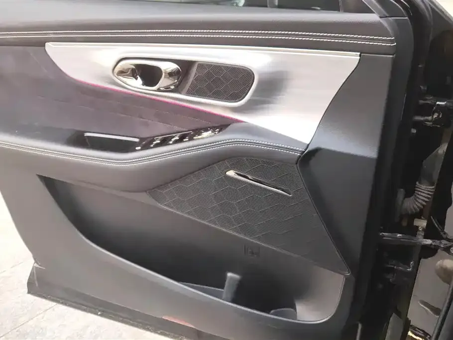 GAC Motor Trumpchi GS8 — фото 9