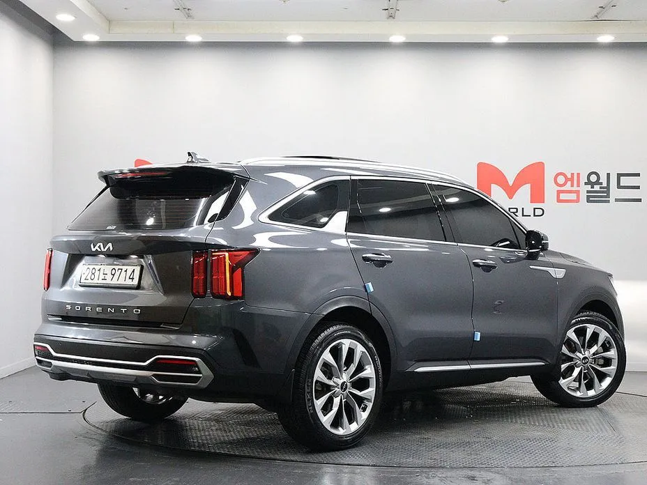 Kia Sorento — фото 3