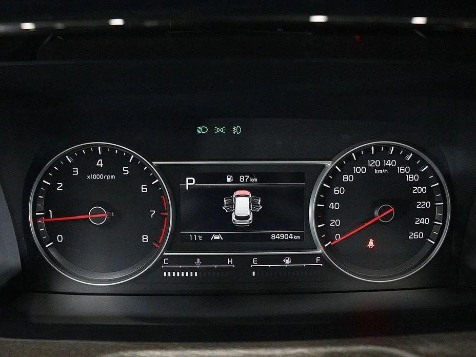 Kia Sorento — фото 7
