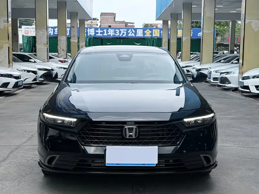 Honda Accord — фото 6