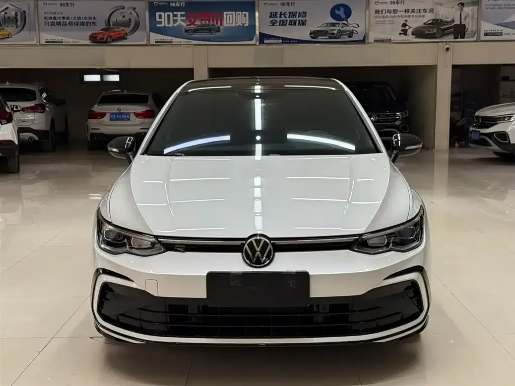 Volkswagen Golf — фото 7