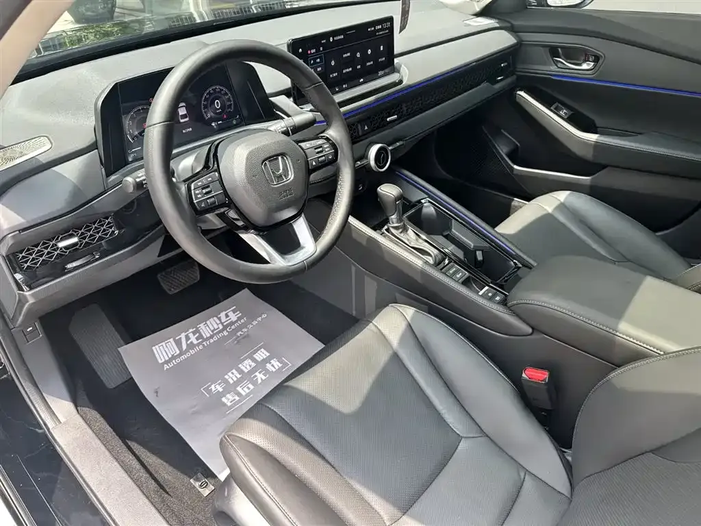Honda Accord — фото 2