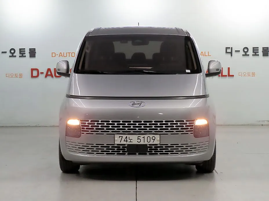 Hyundai Staria — фото 3