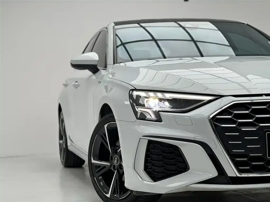 Audi A3 — фото 7