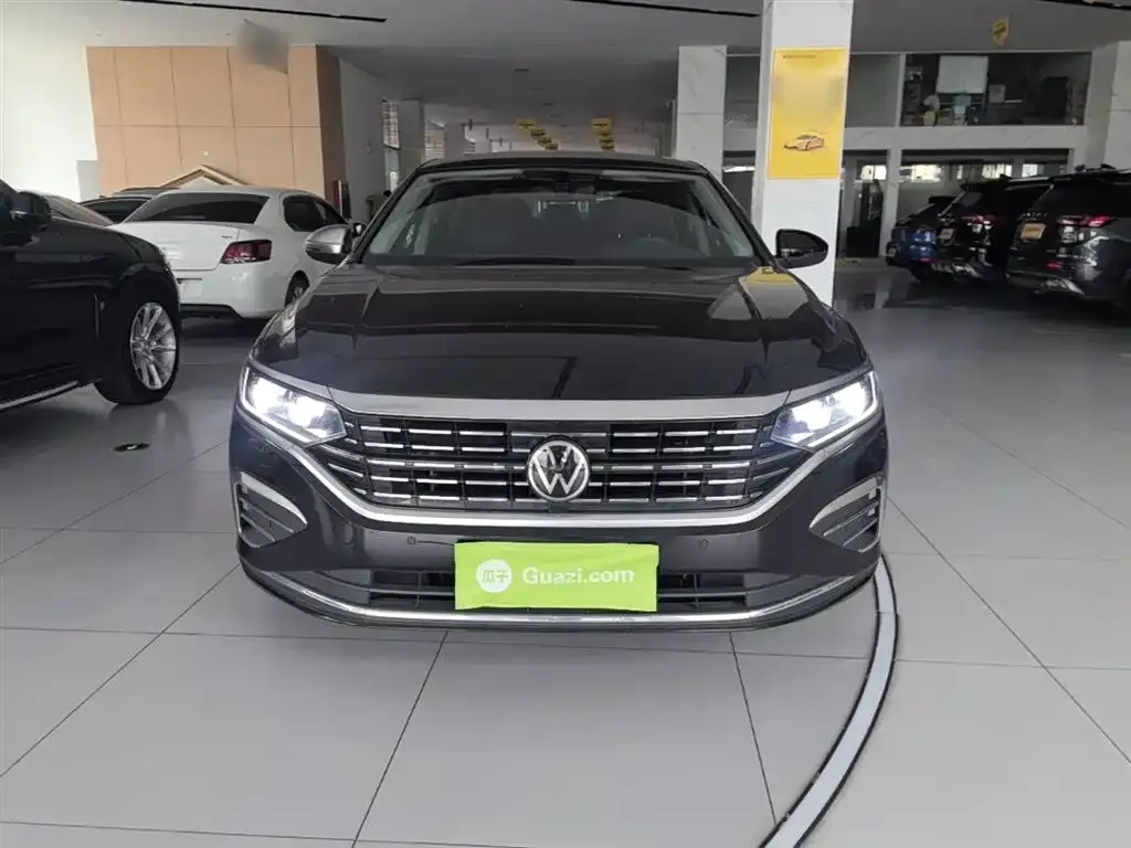 Volkswagen Passat — фото 7