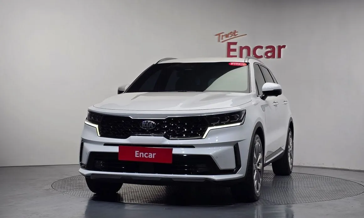 Kia Sorento — фото 7