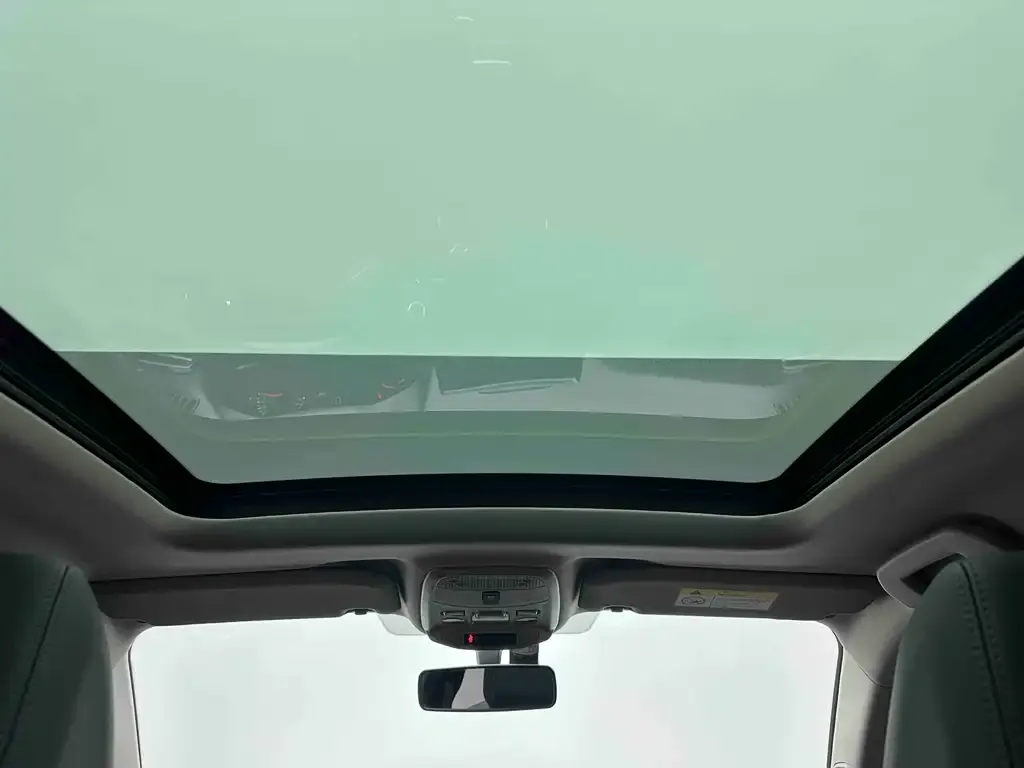 Peugeot 2008 2022 из CN, фото 9