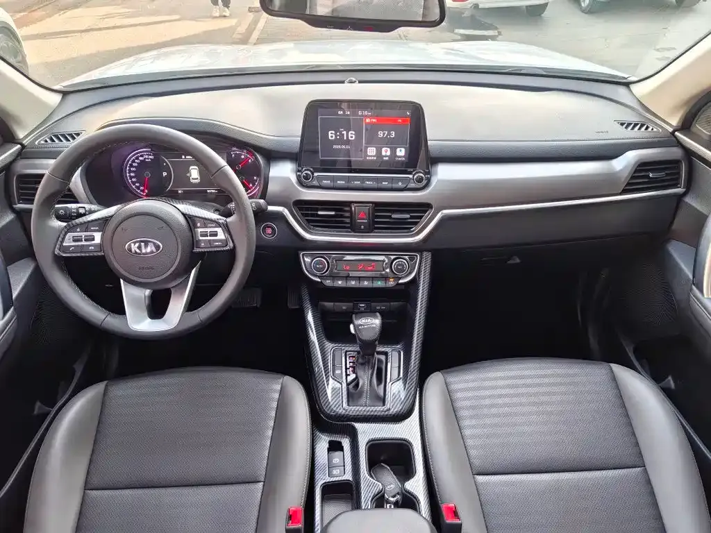 Kia Sportage — фото 2