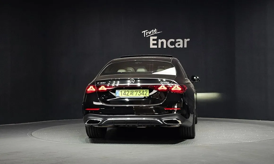 Mercedes-Benz E-Class 2026 из KR, фото 4