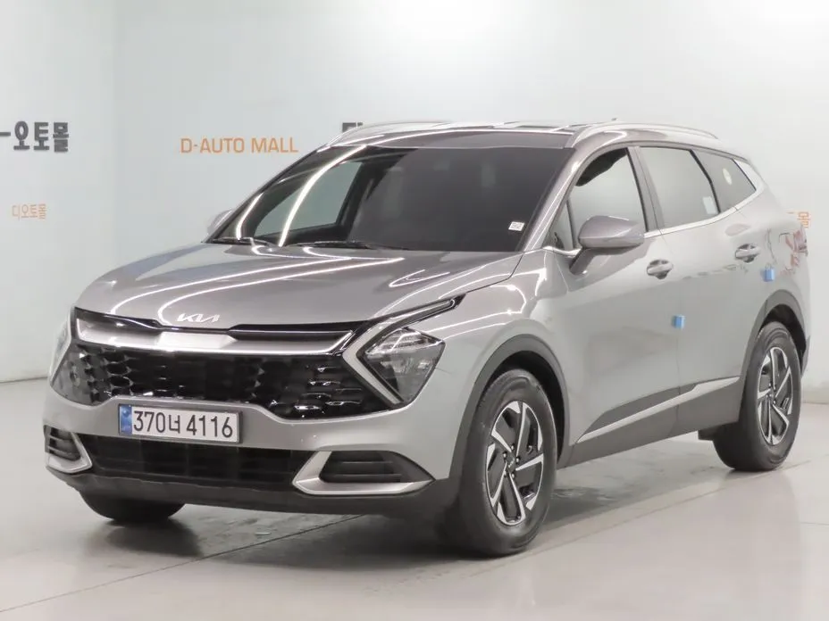 Kia Sportage — фото 1