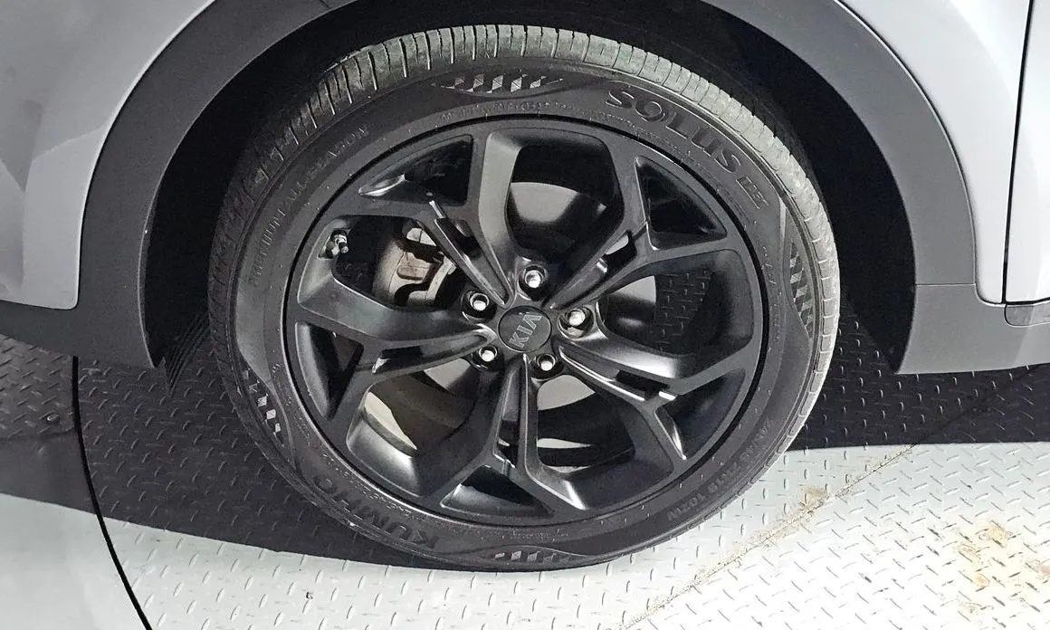 Kia Sportage — фото 9