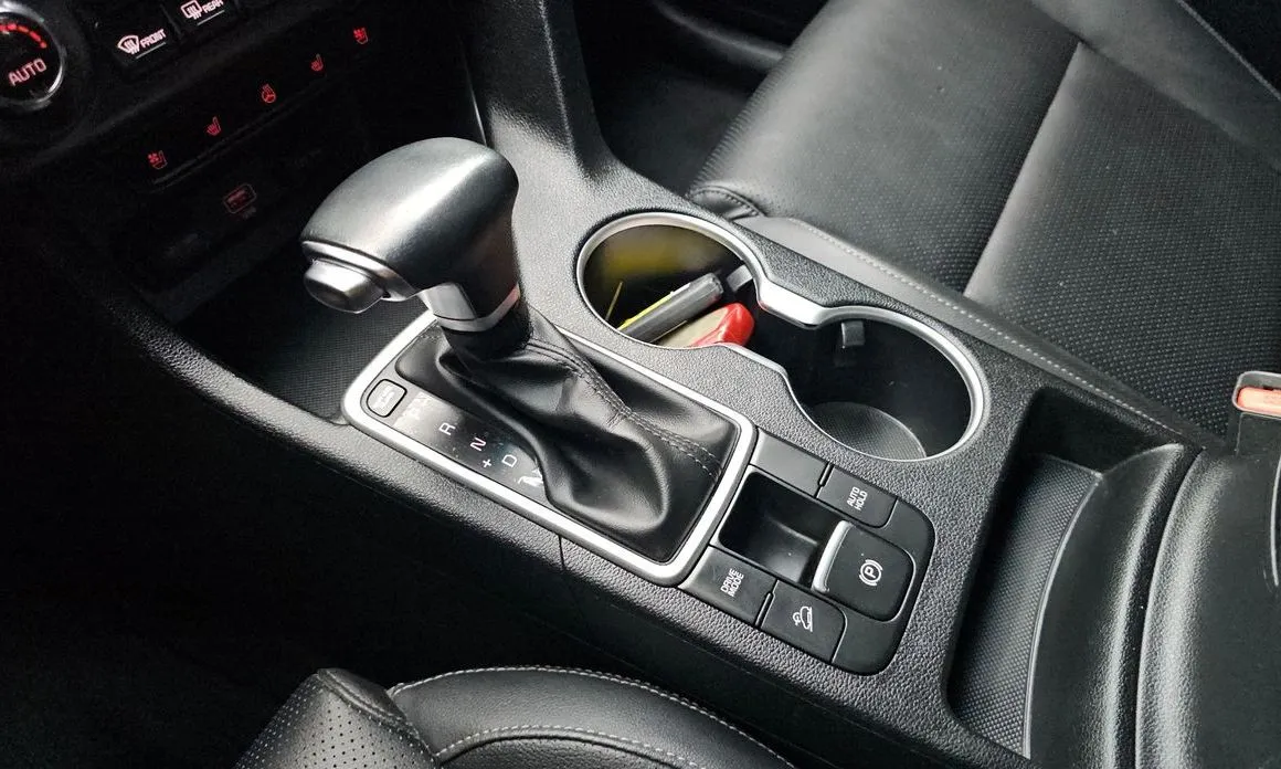 Kia Sportage — фото 6