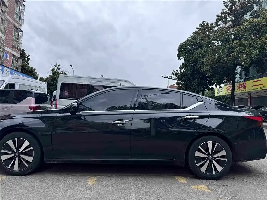 Nissan Teana — фото 8