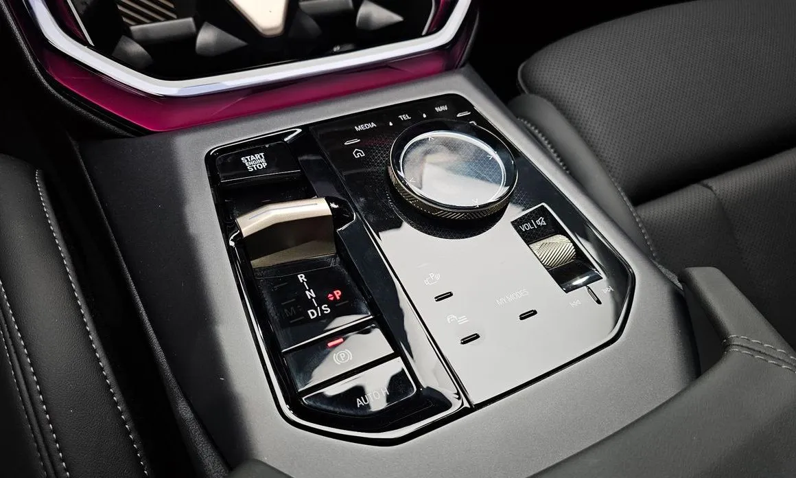 BMW X3 2025 из KR, фото 5