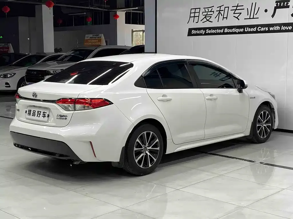 Toyota Levin — фото 10