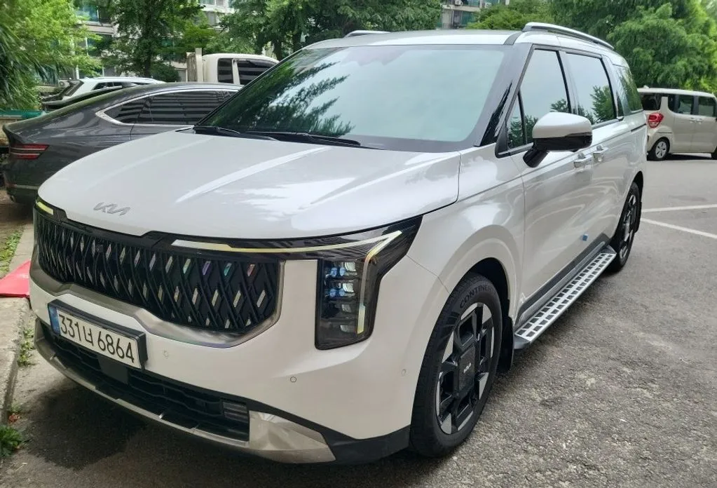Kia Carnival 2024 из KR, фото 1