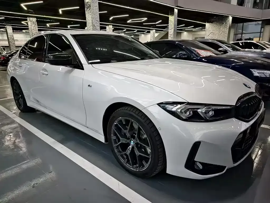 BMW 3 Series 2024 из CN, фото 6