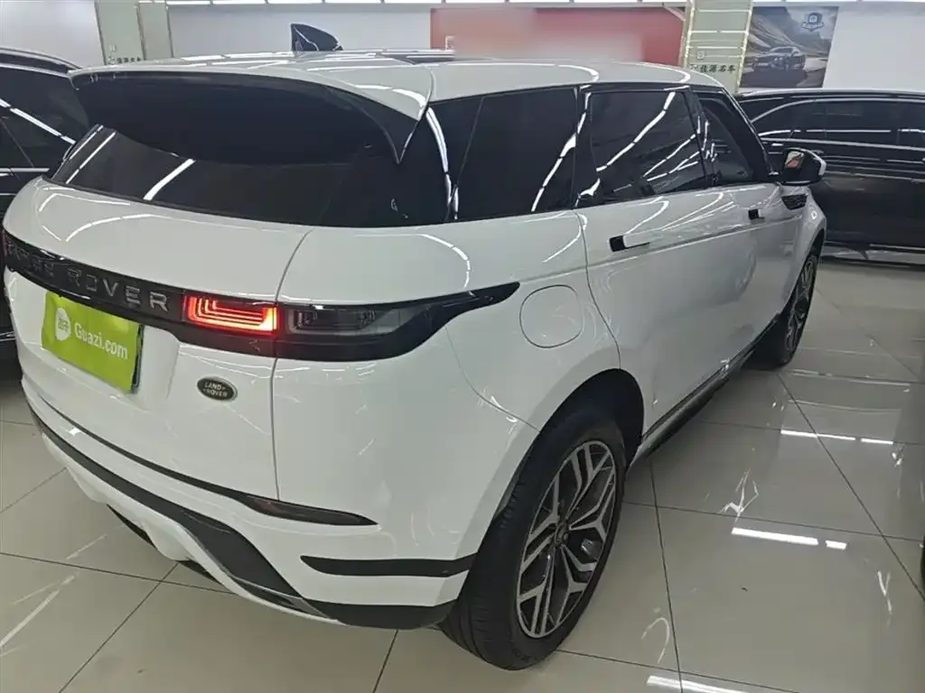 Land Rover Evoque — фото 4