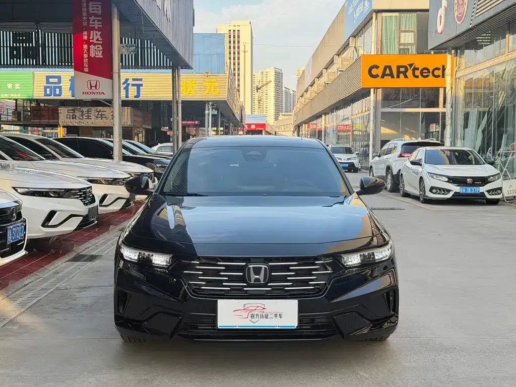 Honda Accord — фото 4