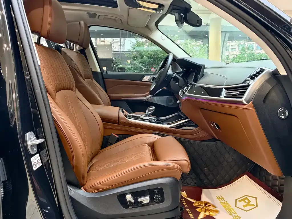 BMW X7 2021 из CN, фото 4