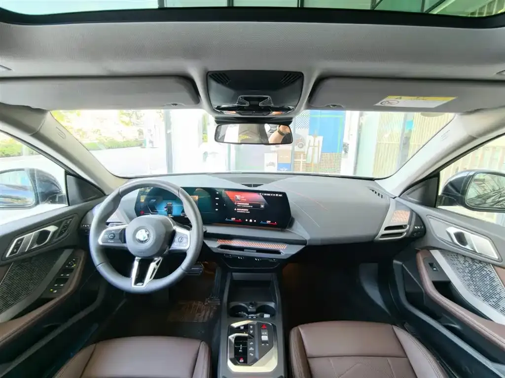 BMW 2 Series 2025 из CN, фото 6
