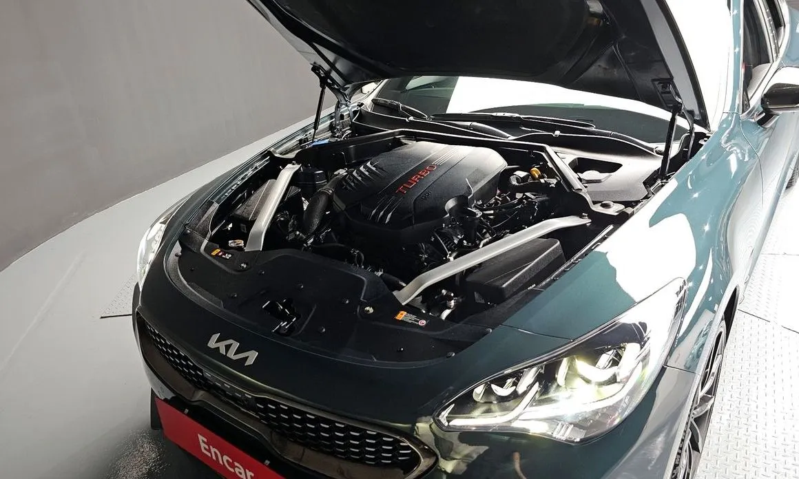 Kia Stinger 2023 из KR, фото 3