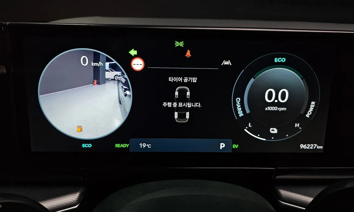 Hyundai Grandeur 2023 из KR, фото 2