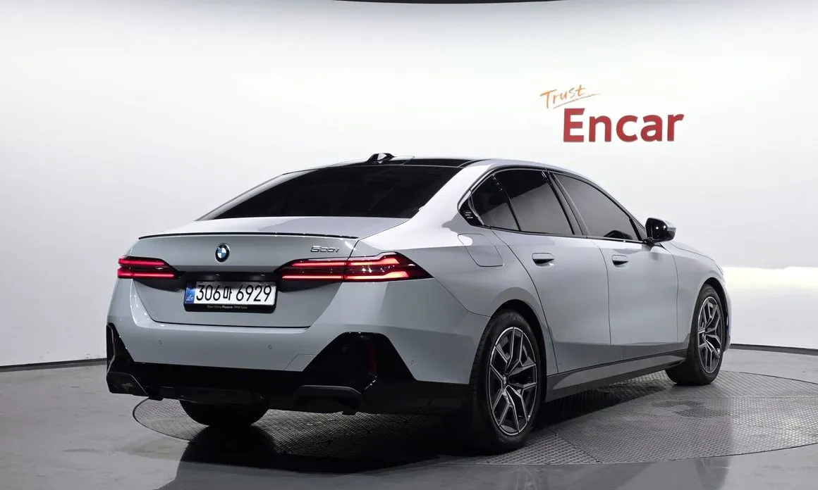 BMW 5-Series 2026 из KR, фото 2
