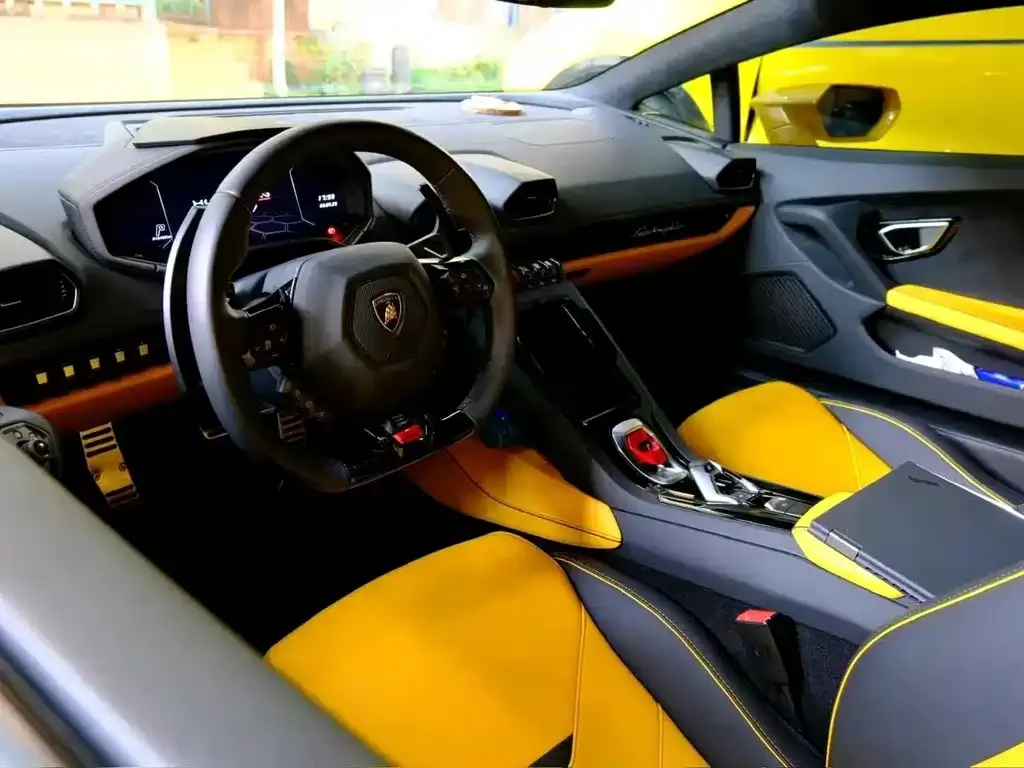 Lamborghini Huracan 2021 из CN, фото 2