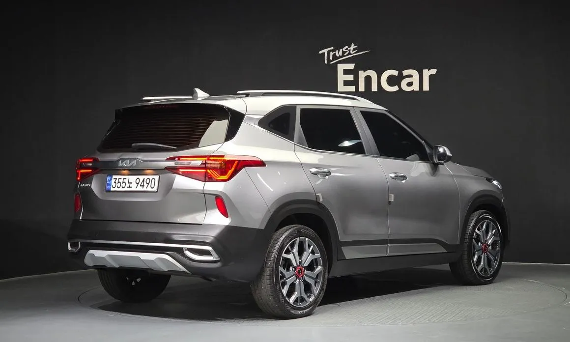 Kia Seltos 2023 из KR, фото 2