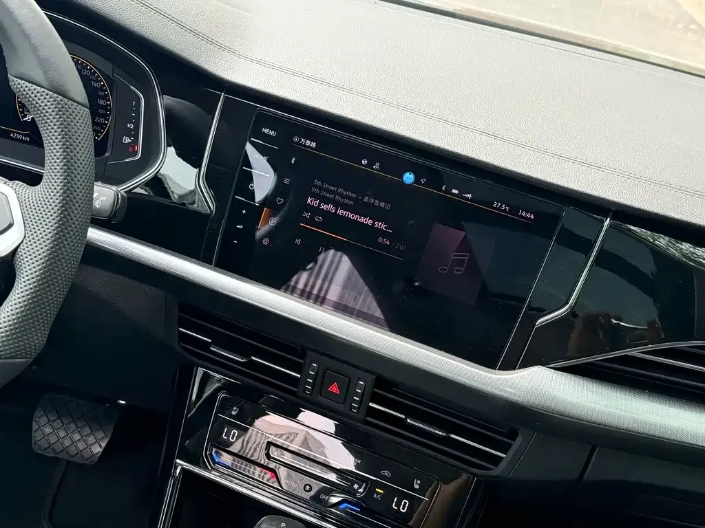 Volkswagen Passat — фото 2