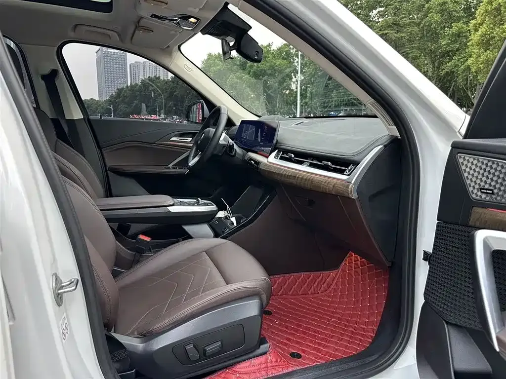 BMW X1 2024 из CN, фото 9
