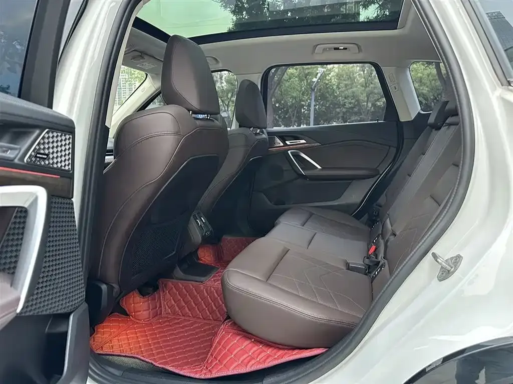 BMW X1 2024 из CN, фото 2