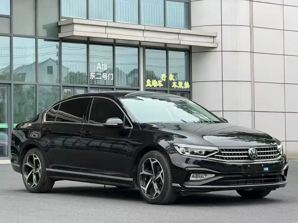 Volkswagen Magotan — фото 6